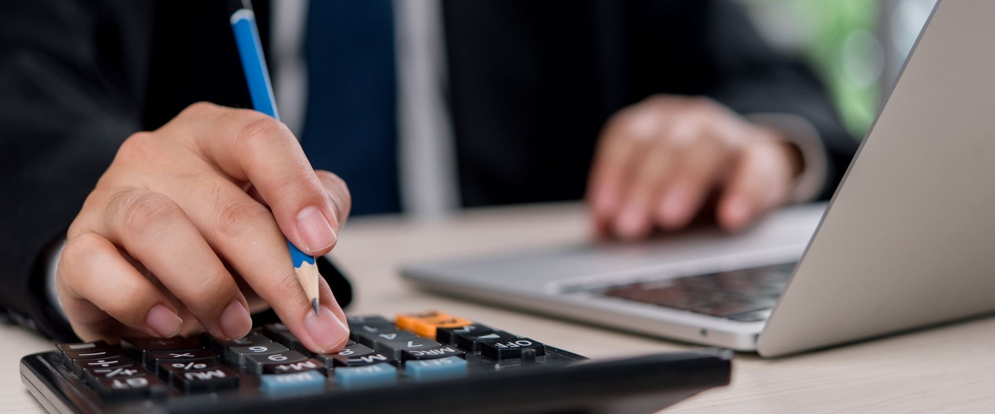 Eindejaarstips voor btw en overdrachtsbelasting