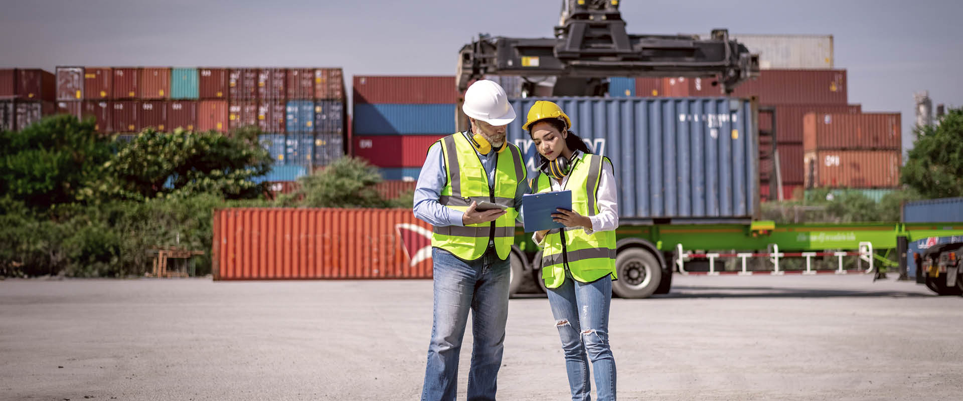 Overuren transport engineers safe uniform