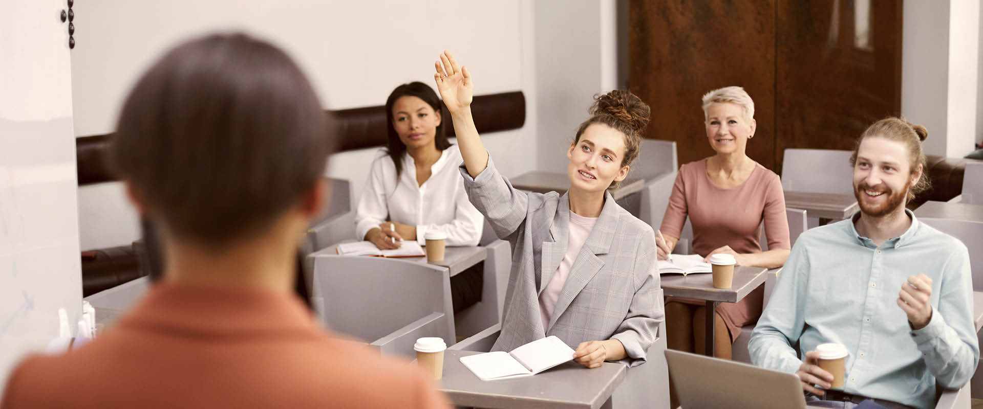 Studiekostenbedingen: zijn ze nog toegestaan?