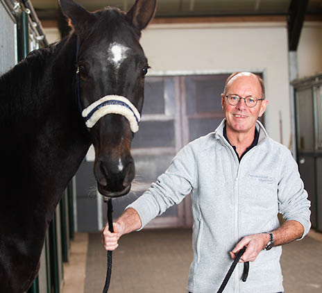 Gijs Jan van Selm over de verkoop van zijn dierenartspraktijk